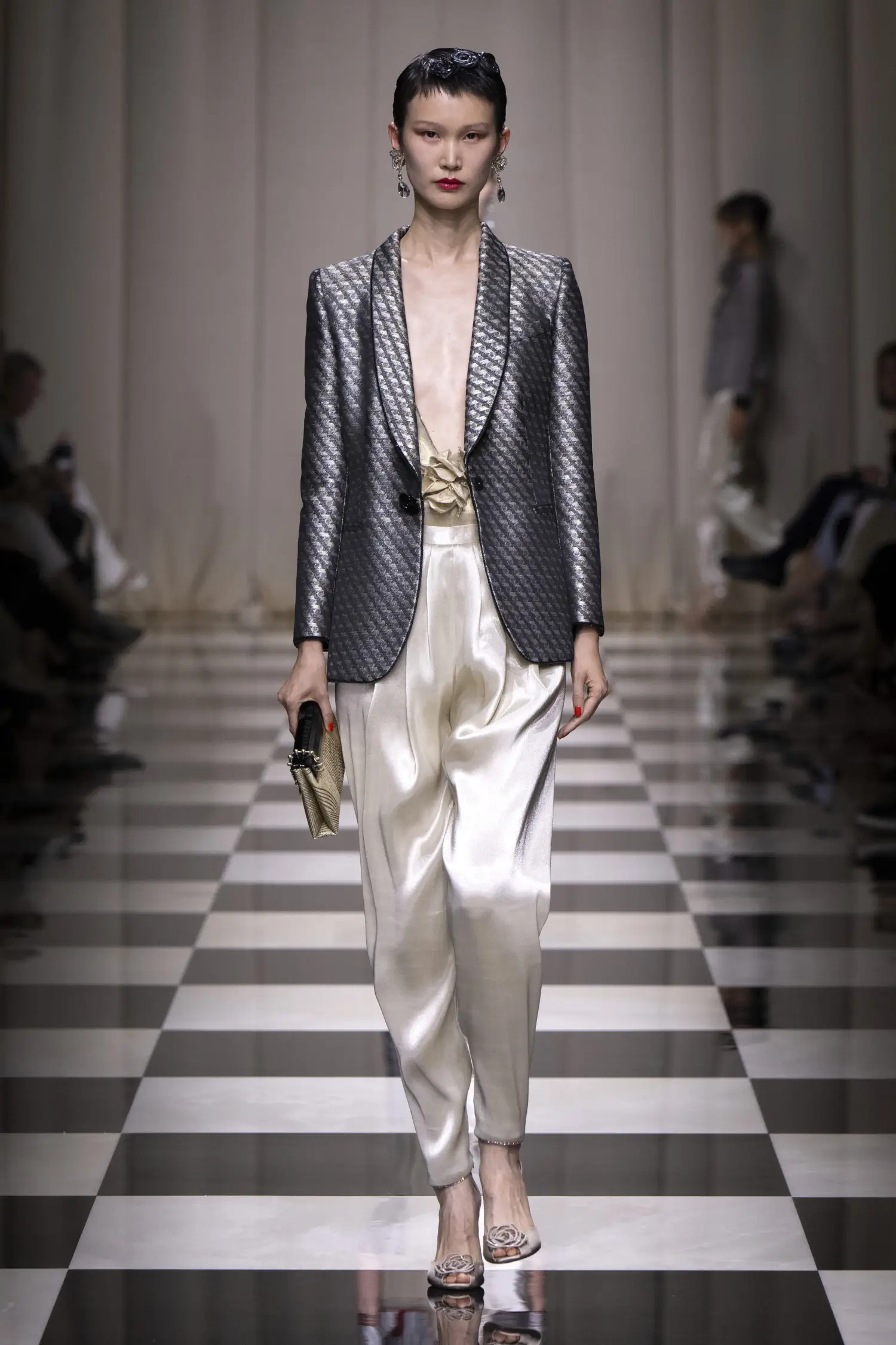Armani Privé Haute Couture Fall-Winter 2023