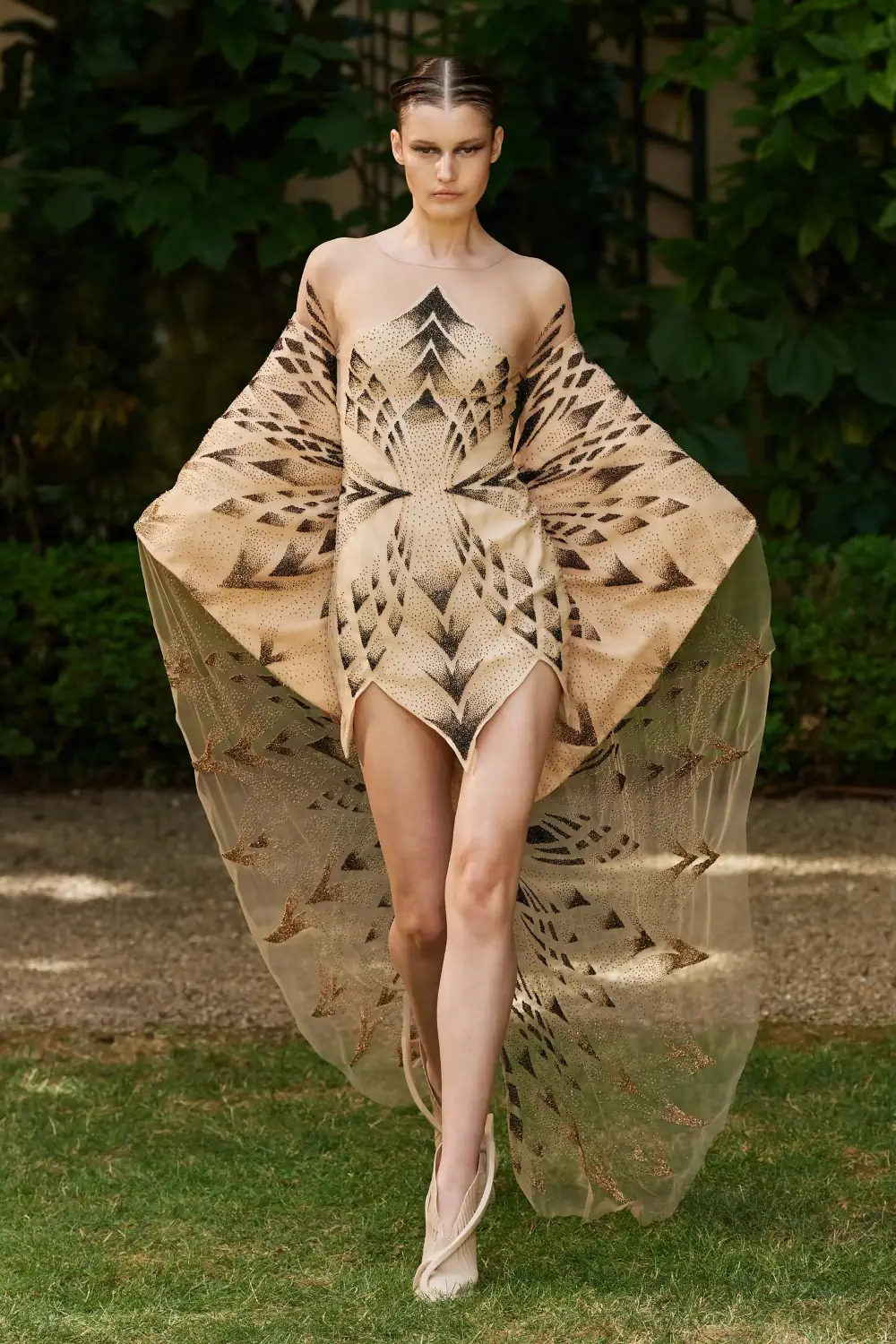 Iris van Herpen Haute Couture Fall Winter 2023
