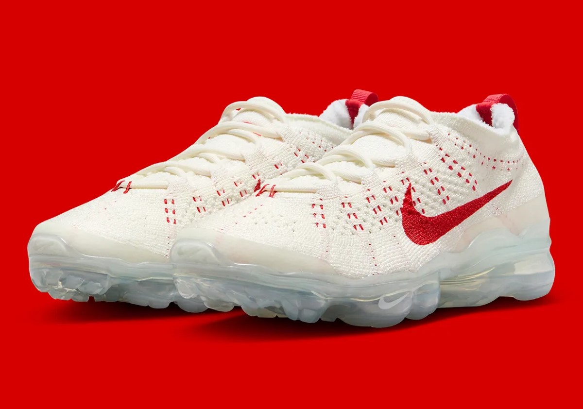 Basking in the glow of Nike VaporMax 2023 Flyknit ''Sail'' and ''Track Red'' edition