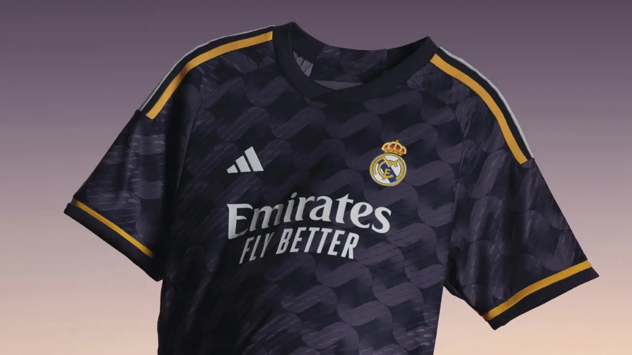 Dernier Nouveau Maillot de Foot Real Madrid Enfant Exterieur 2022/2023