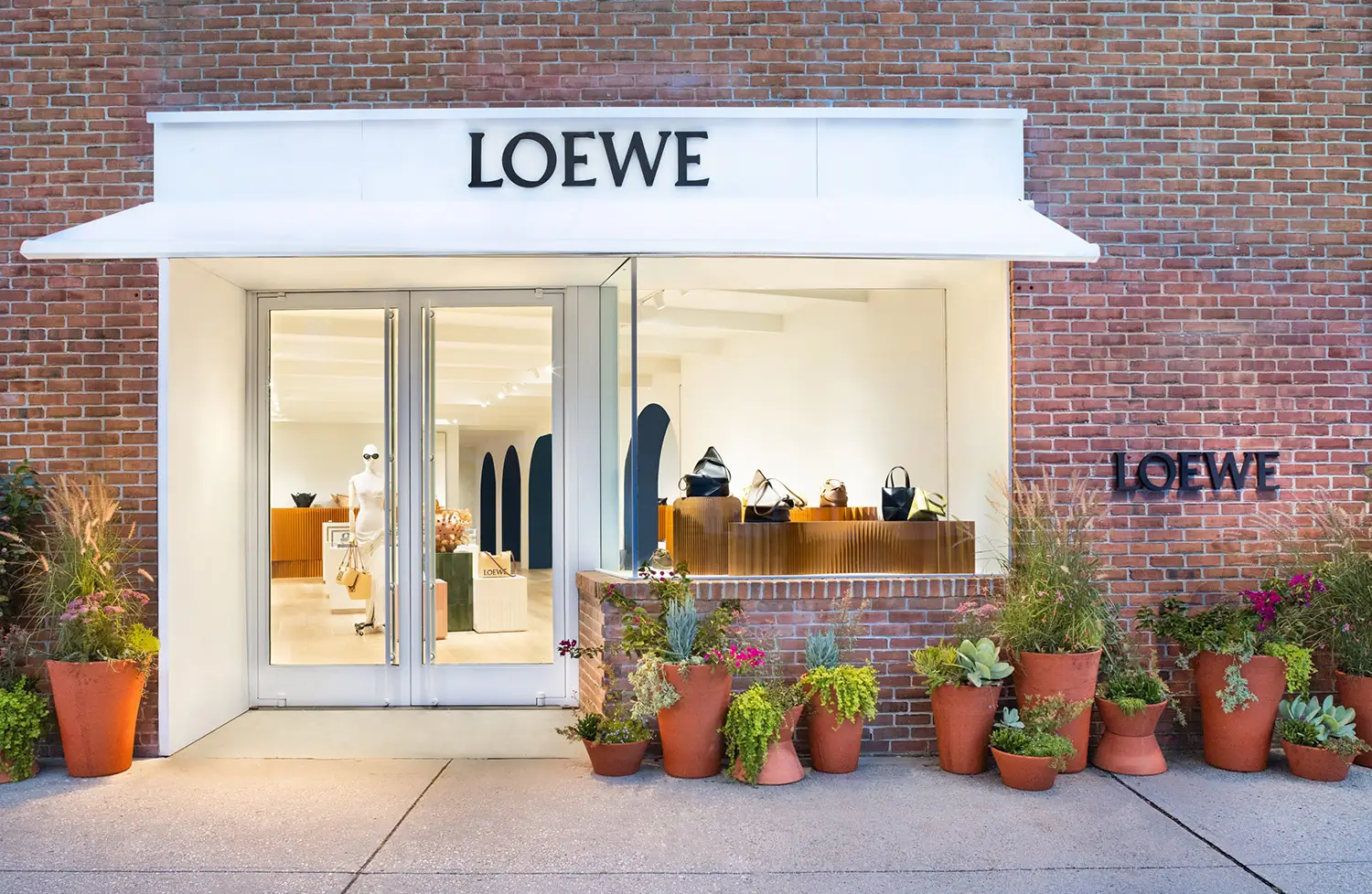 Loewe's elegance enchants East Hampton