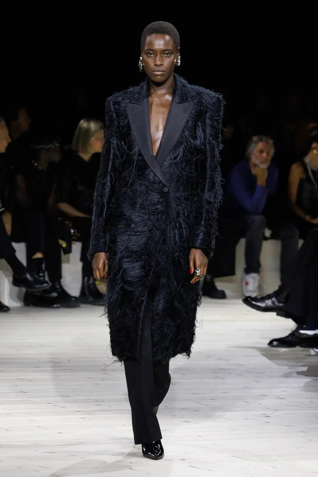 Alexander McQueen Spring-Summer 2024 - Paris Fashion Week