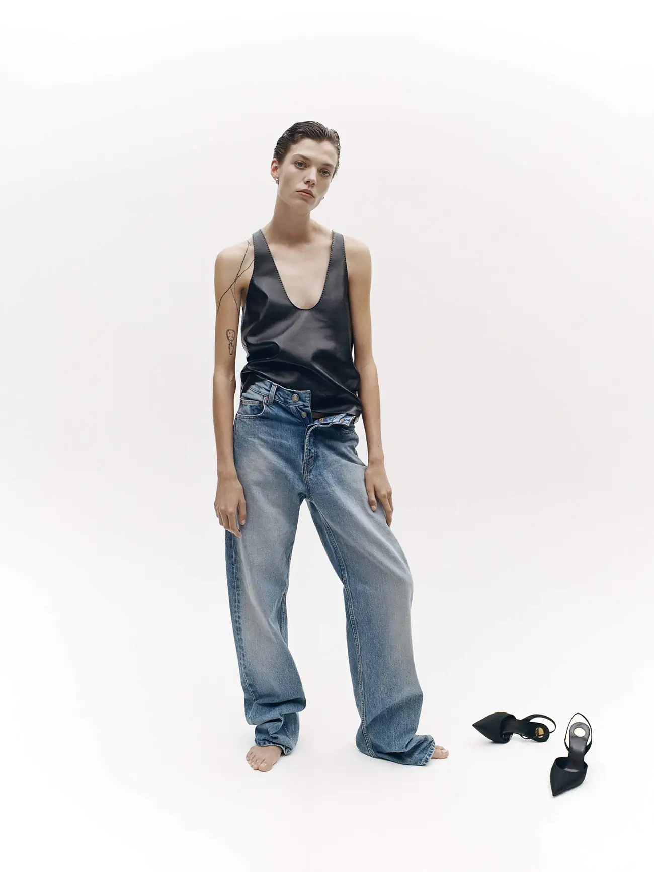 Alix Bouthors covers Porter Magazine November 27th, 2023 by Annemarie Kuus