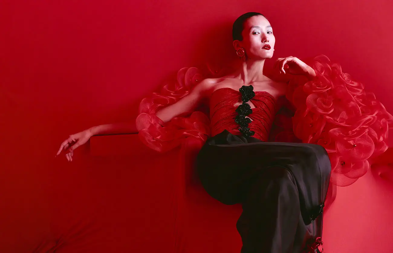 Lina Zhang covers Elle China October 2023 by Nick Yang - fashionotography