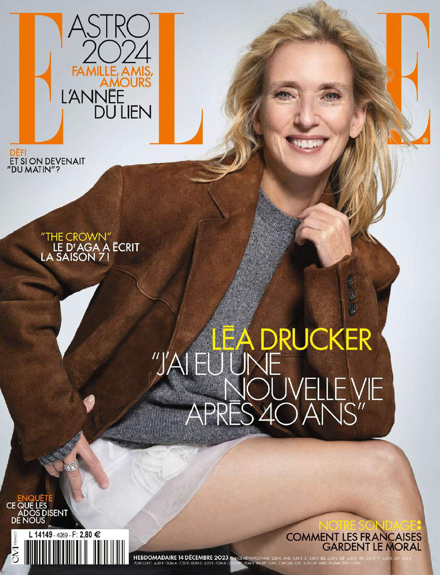 Léa Drucker covers Elle France December 14th, 2023 by Dant Studio