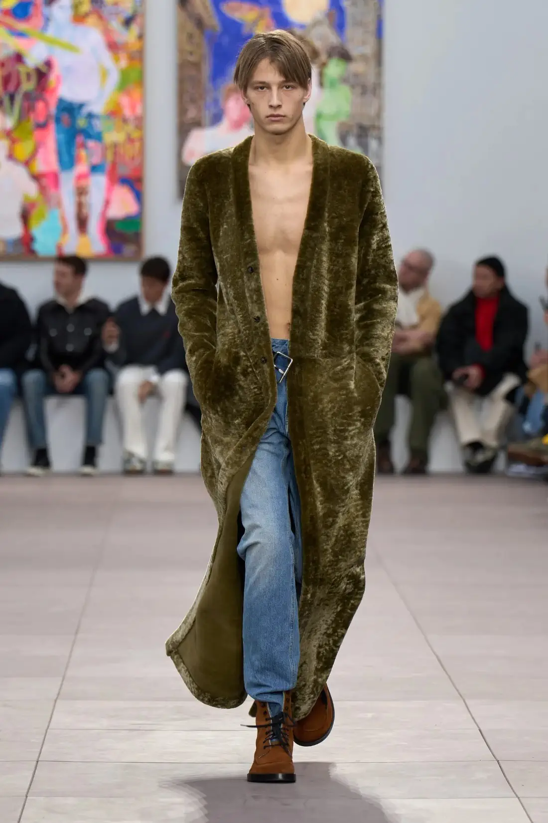 Loewe Fall-Winter 2024 - Paris Fashion Week Men’s