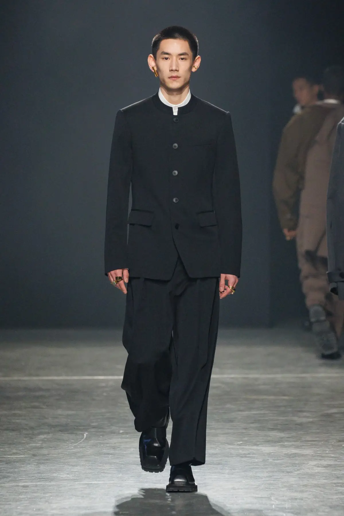 Sean Suen Fall-Winter 2024 - Paris Fashion Week Men’s