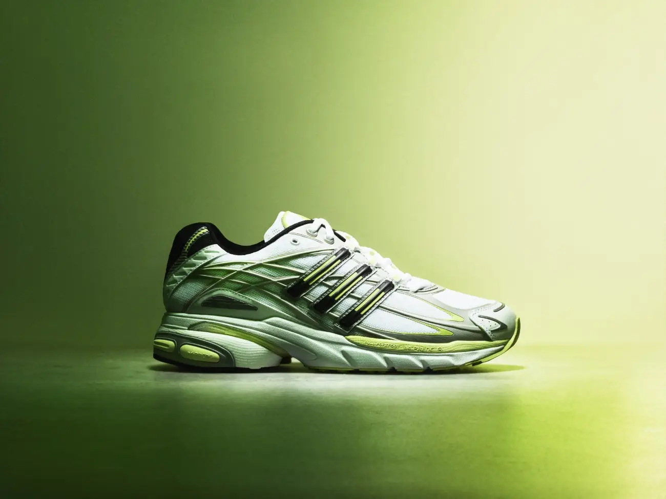 adidas Originals introduces the retro-revived ''2000 Running'' collection