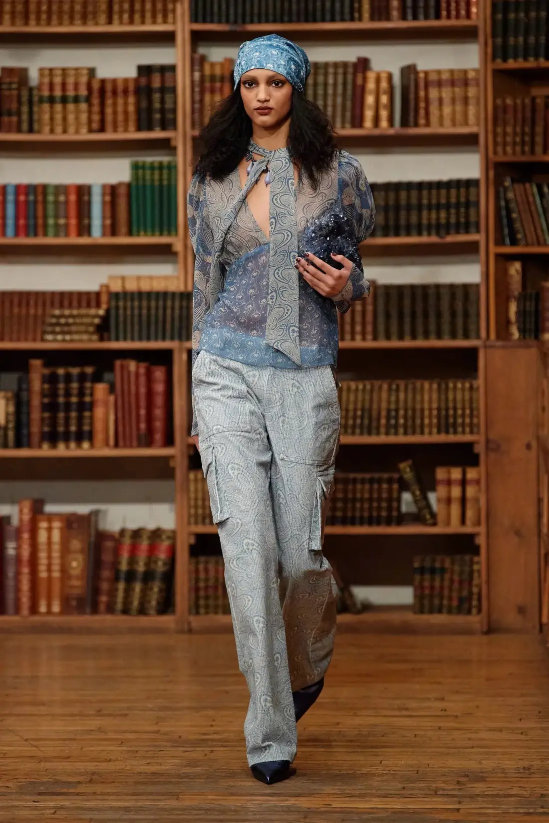 Anna Sui Fall/Winter 2024 - New York Fashion Week - fashionotography