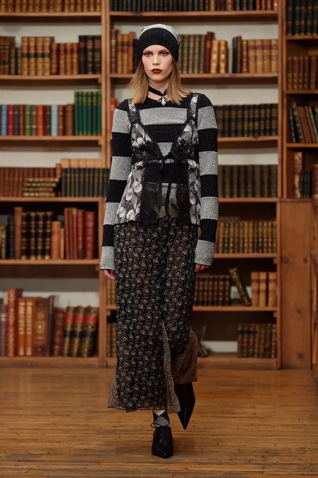 Anna Sui Fall/Winter 2024 - New York Fashion Week - fashionotography