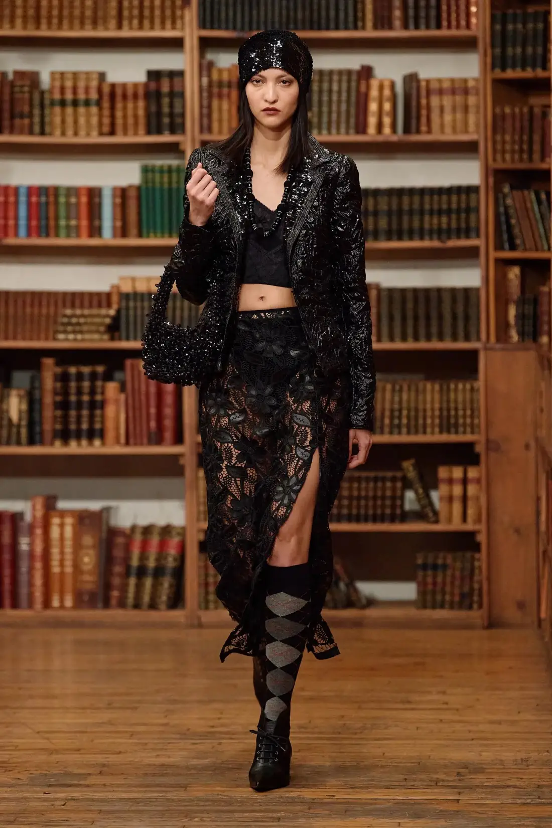 Anna Sui Fall/Winter 2024 - New York Fashion Week - fashionotography