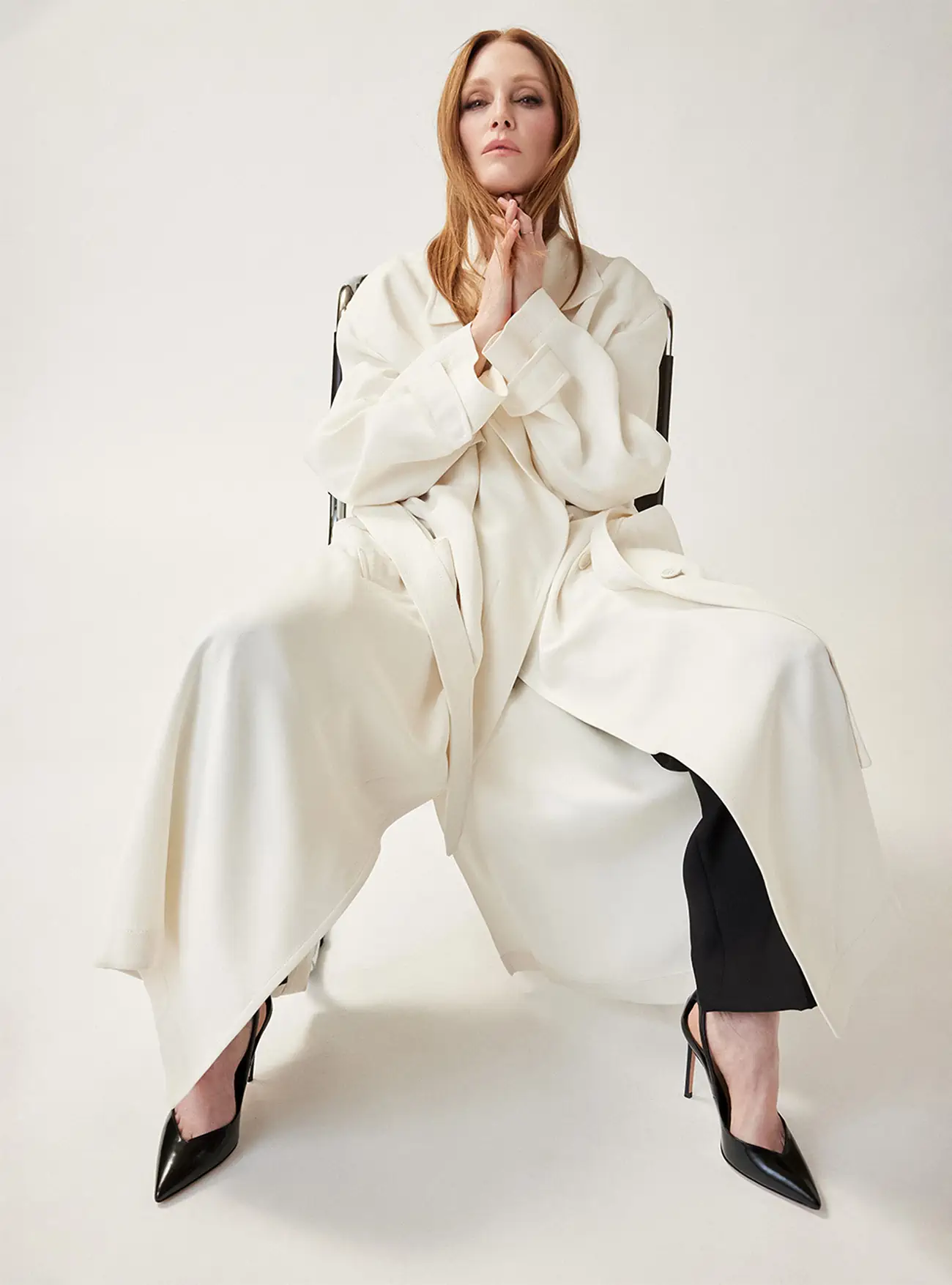 Julianne Moore covers Harper’s Bazaar UK February 2024 by David Roemer