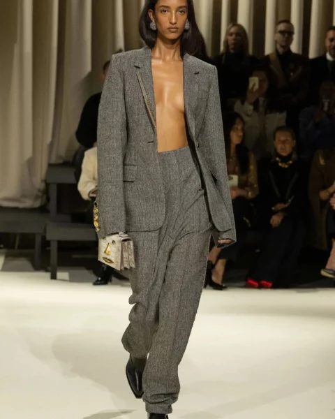 Schiaparelli Fall-Winter 2024 - Paris Fashion Week