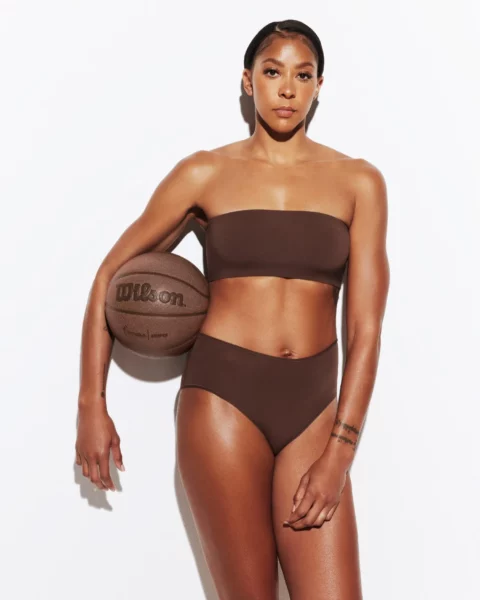Skims x WNBA ''Fits Everybody'' campaign